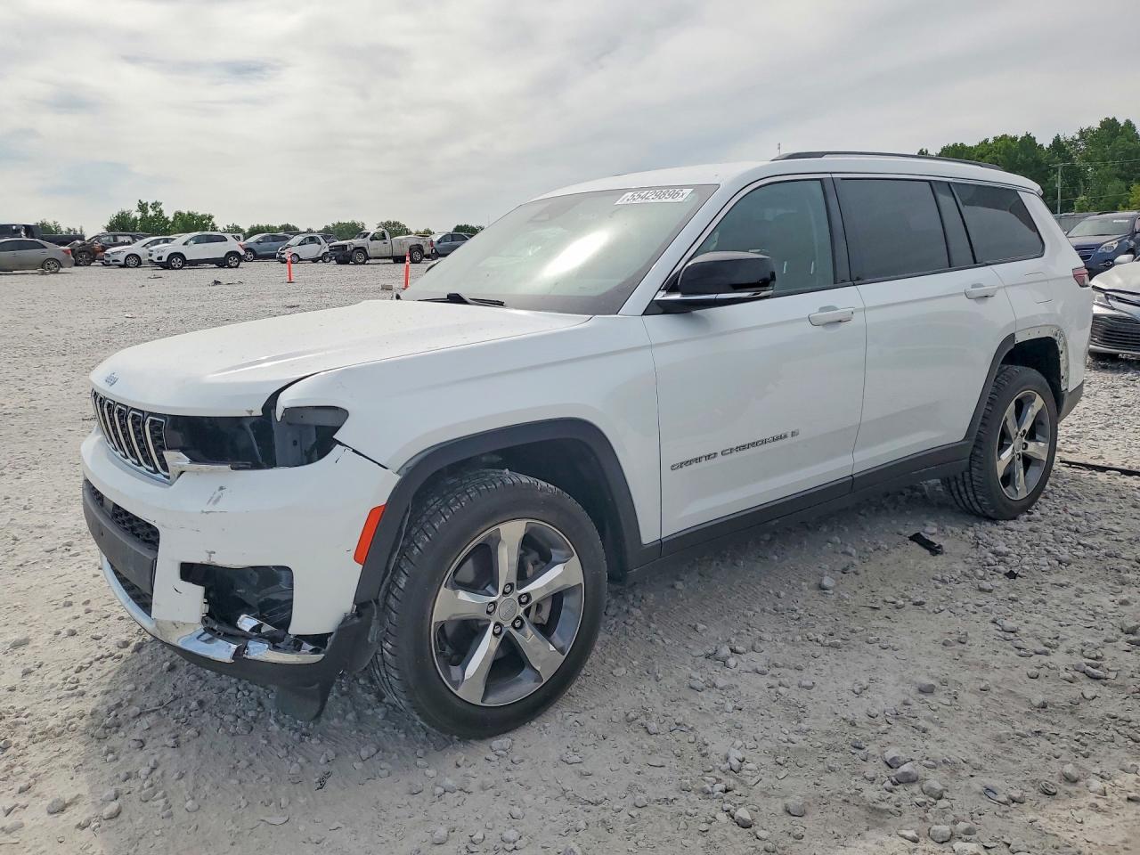Salvage Jeep Grand Cherokee Image