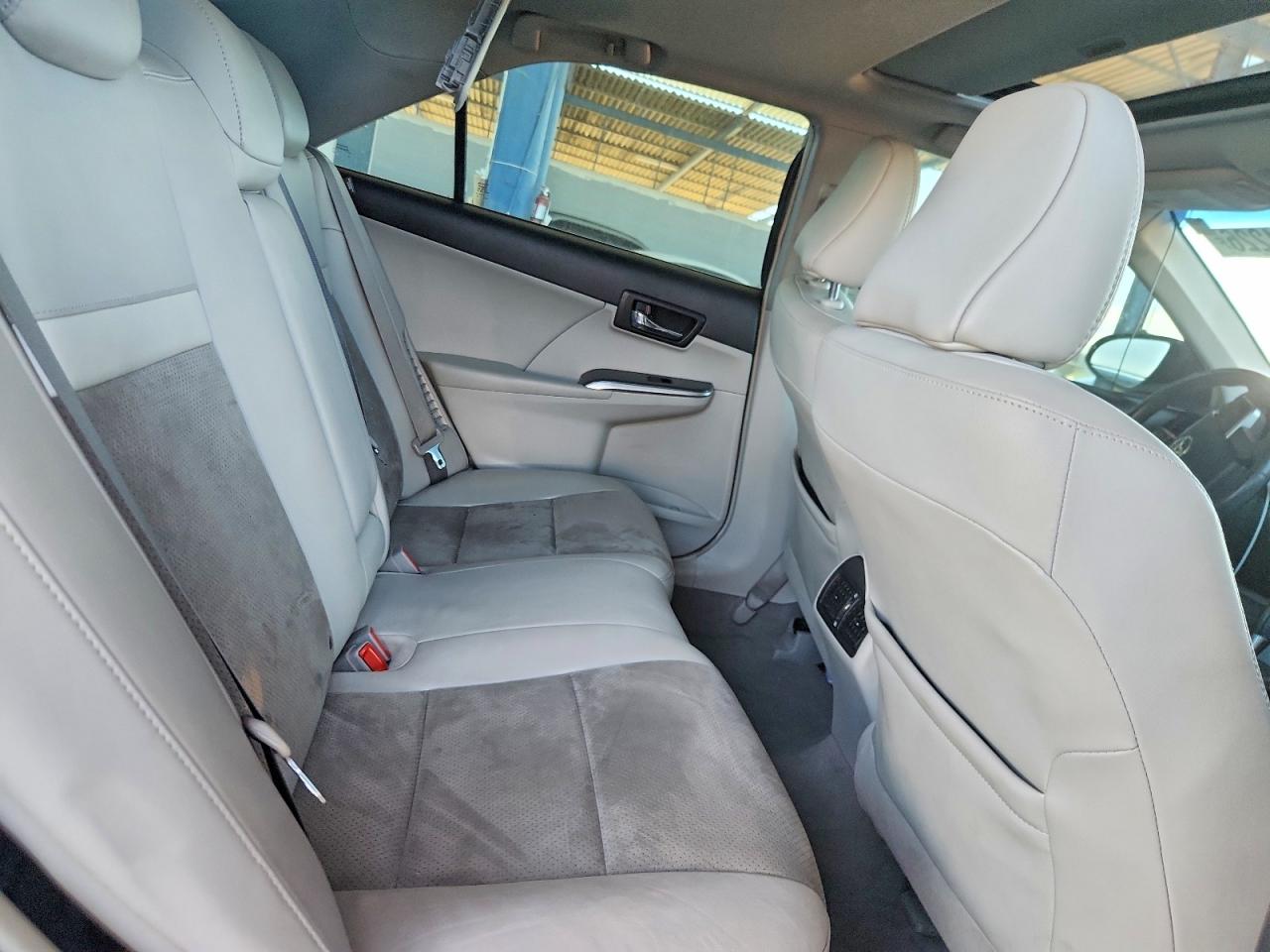 Toyota Camry Xle