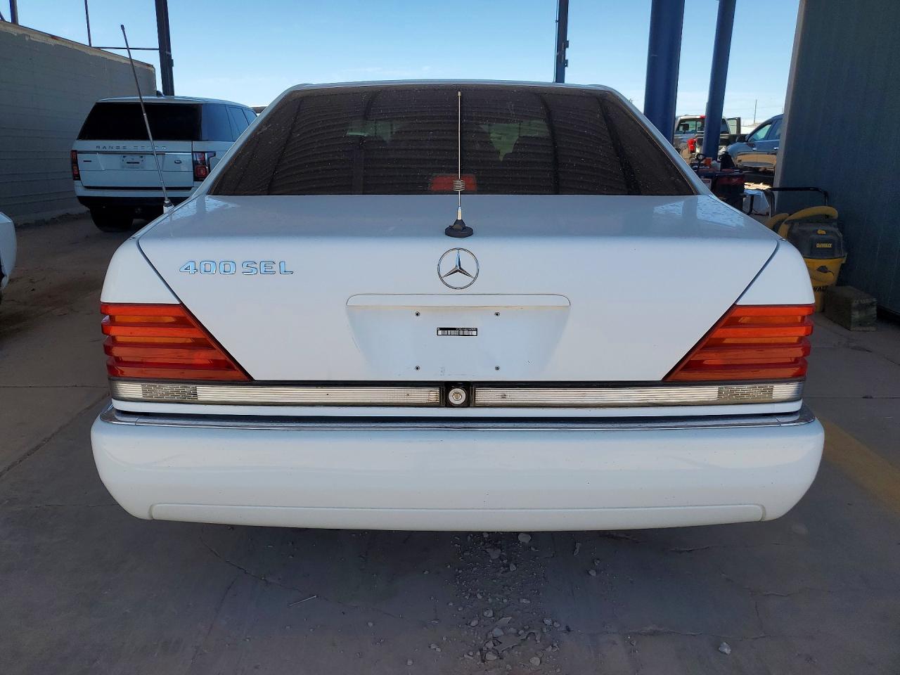 Mercedes-Benz 400-Class Sel
