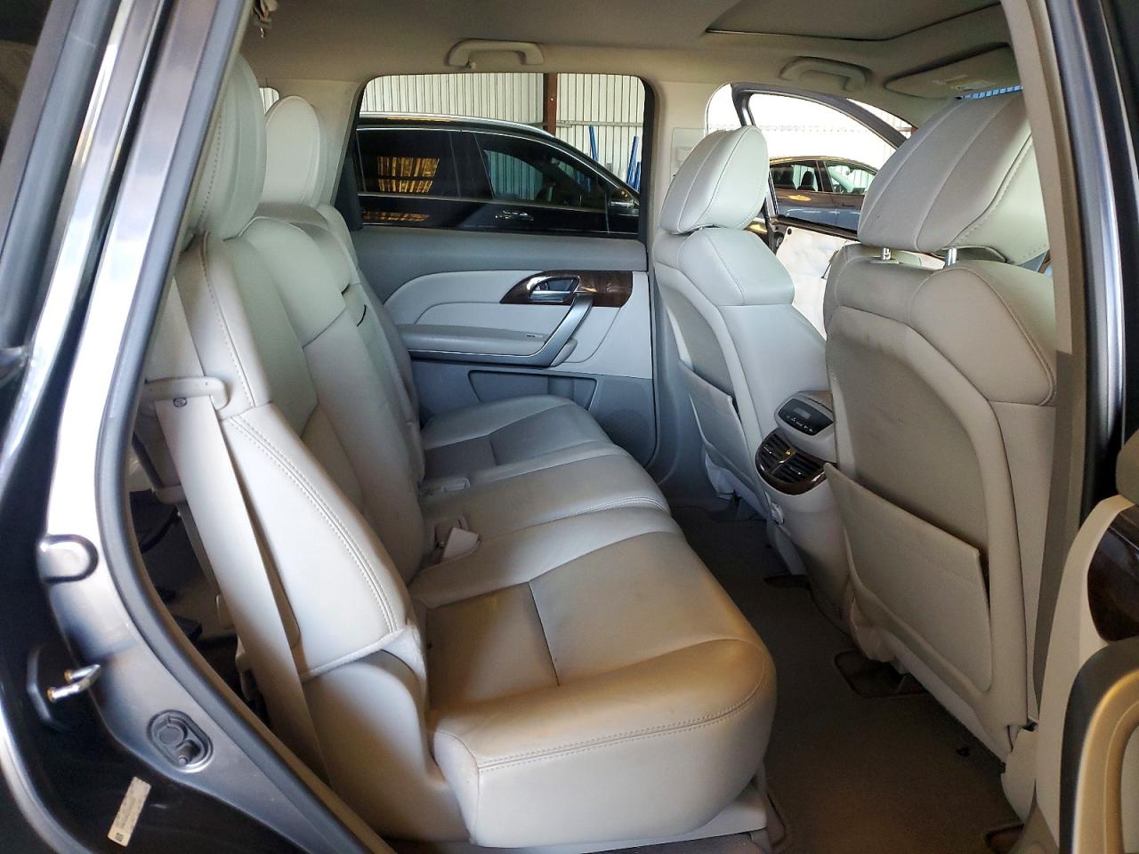 Acura MDX Technology