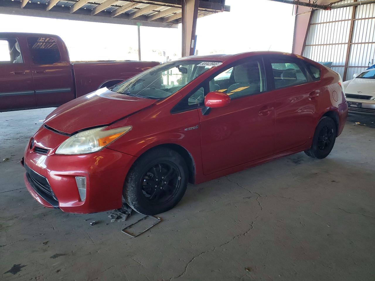 Salvage Toyota Prius Image