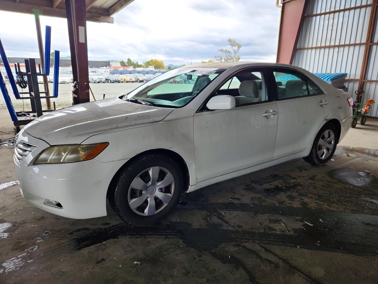 Salvage Toyota Camry Image