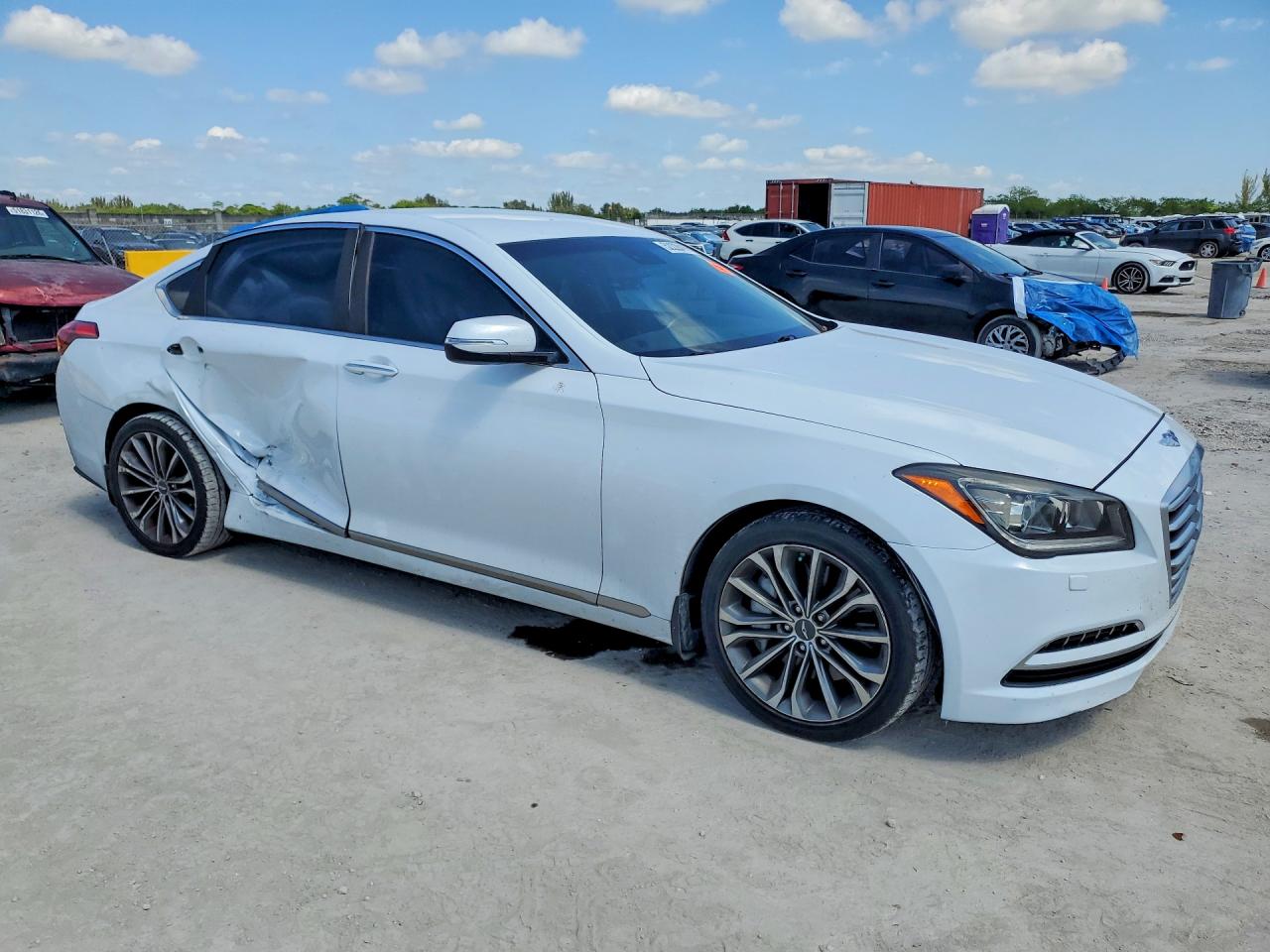 Hyundai Genesis 3.8l