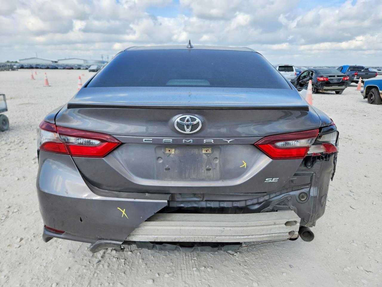 Toyota Camry Se
