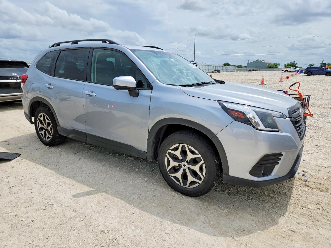 Subaru Forester Premium