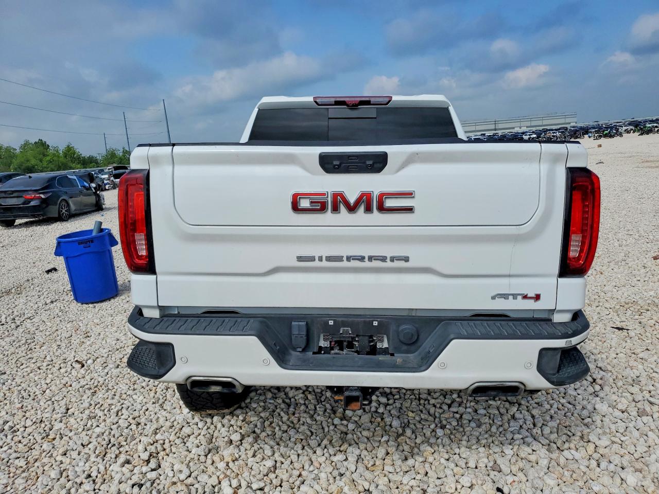 GMC Sierra K1500 At4
