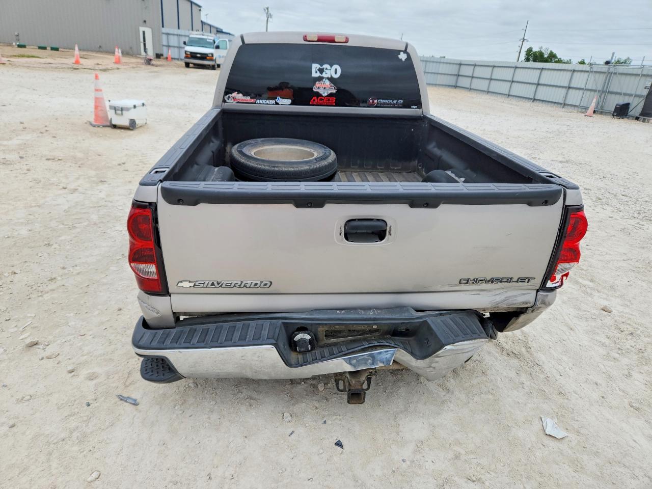 Chevrolet Silverado C1500