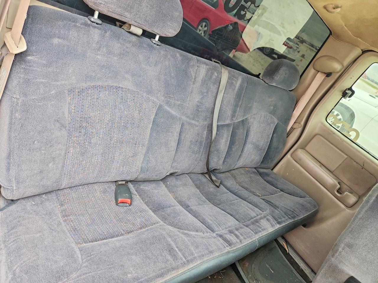 Chevrolet Silverado C1500