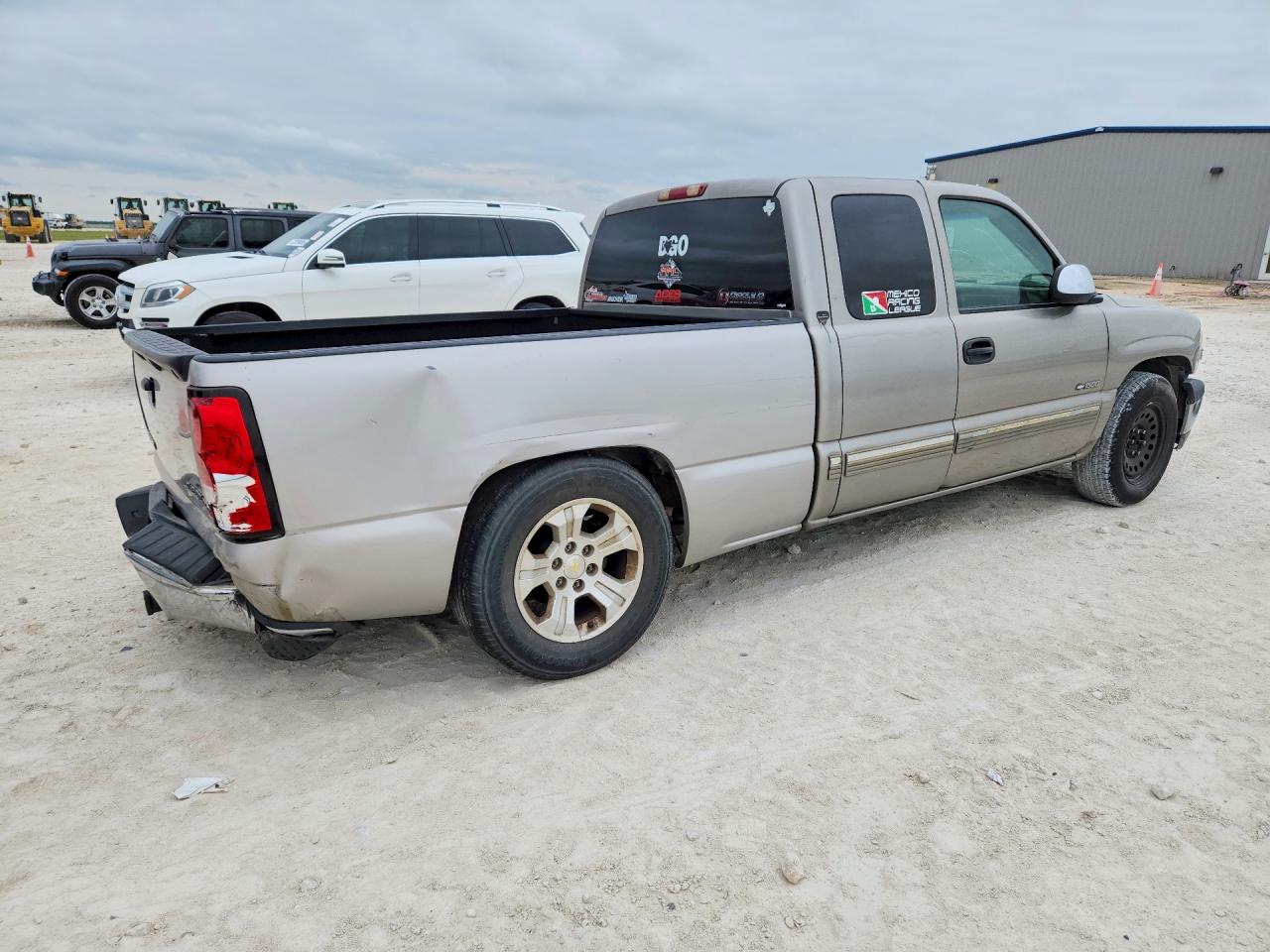 Chevrolet Silverado C1500