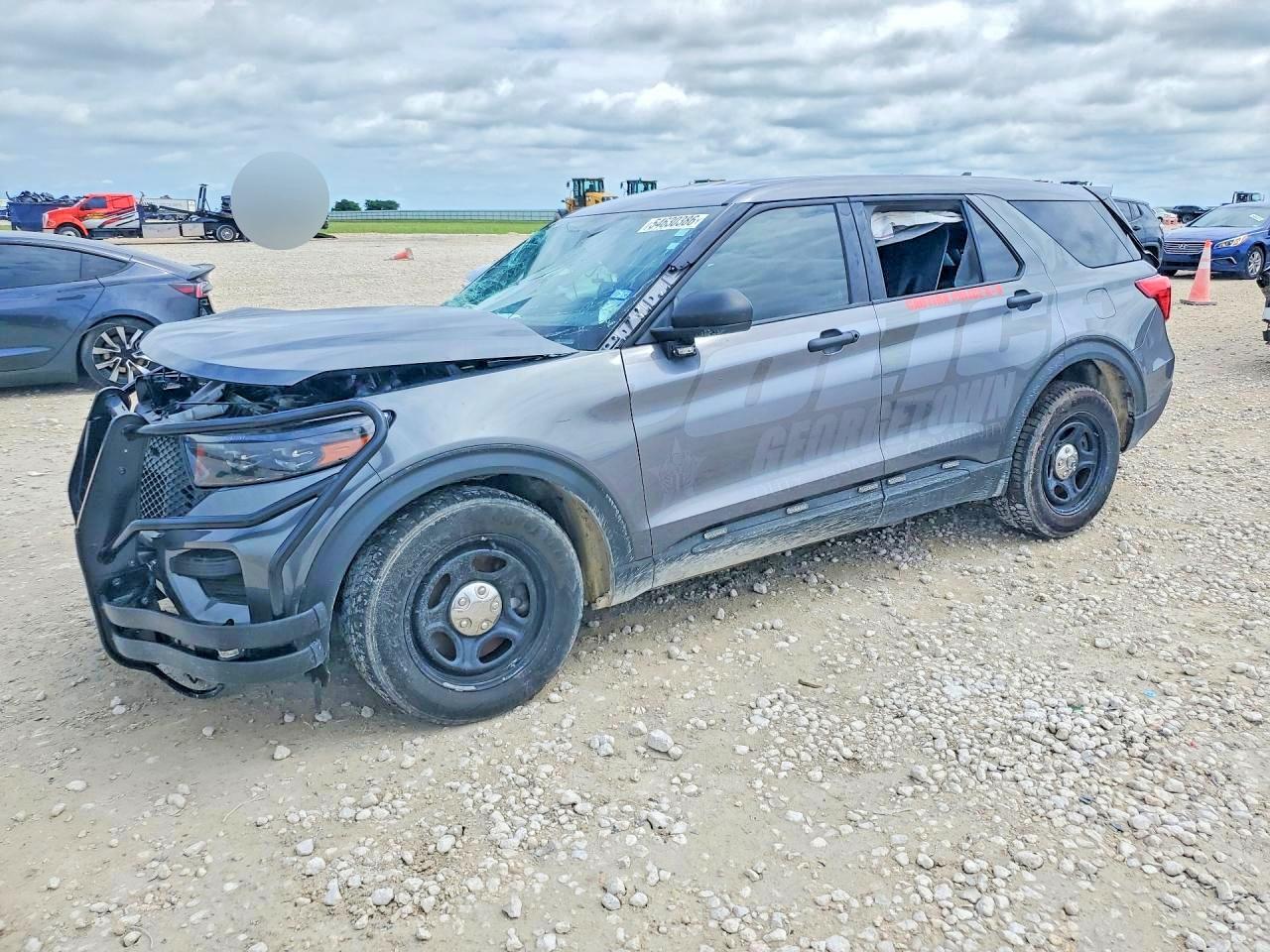 Salvage Ford Explorer Image