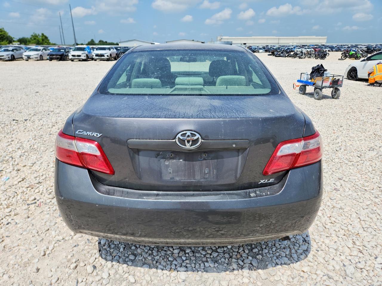 Toyota Camry Xle