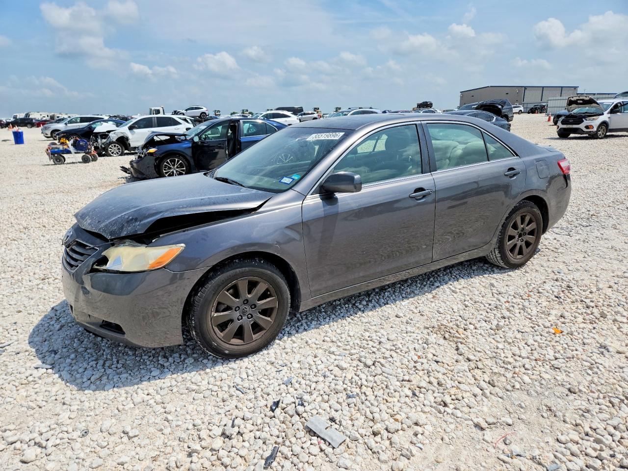 Salvage Toyota Camry Image