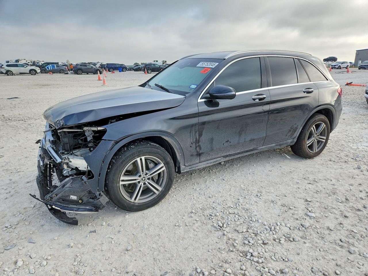 Salvage Mercedes-Benz GLC Image