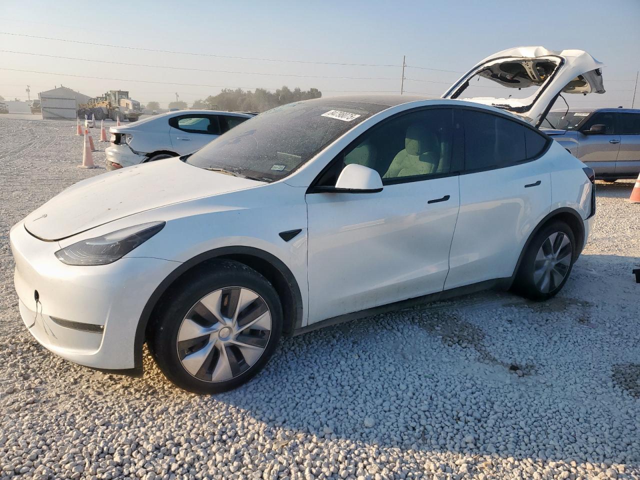 Salvage Tesla Model Y Image