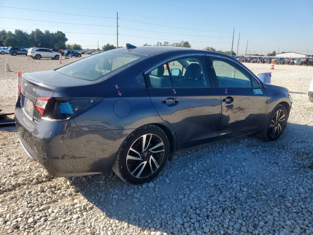Subaru Legacy Sport