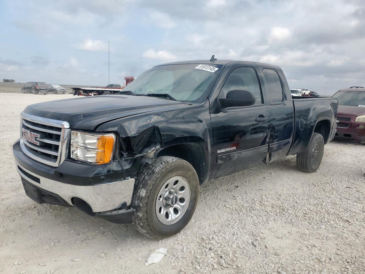 Salvage GMC Sierra Image