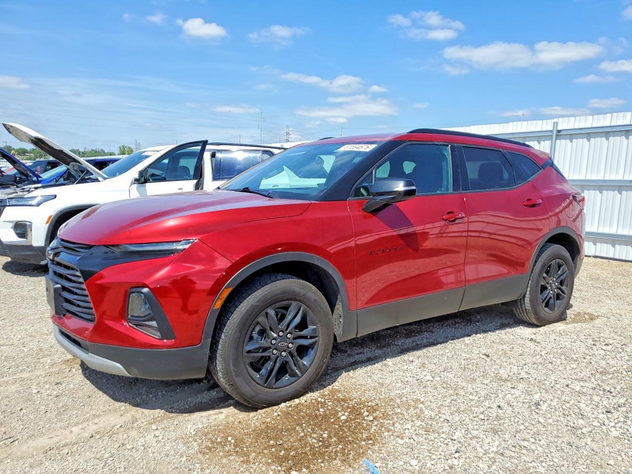 Salvage Chevrolet Blazer Image