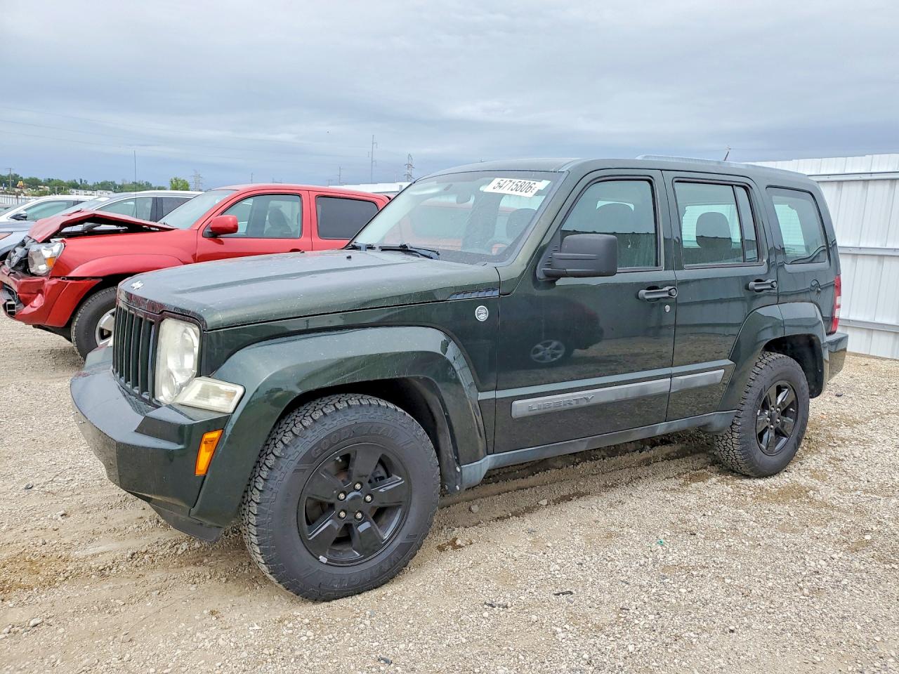 Salvage Jeep Liberty Image