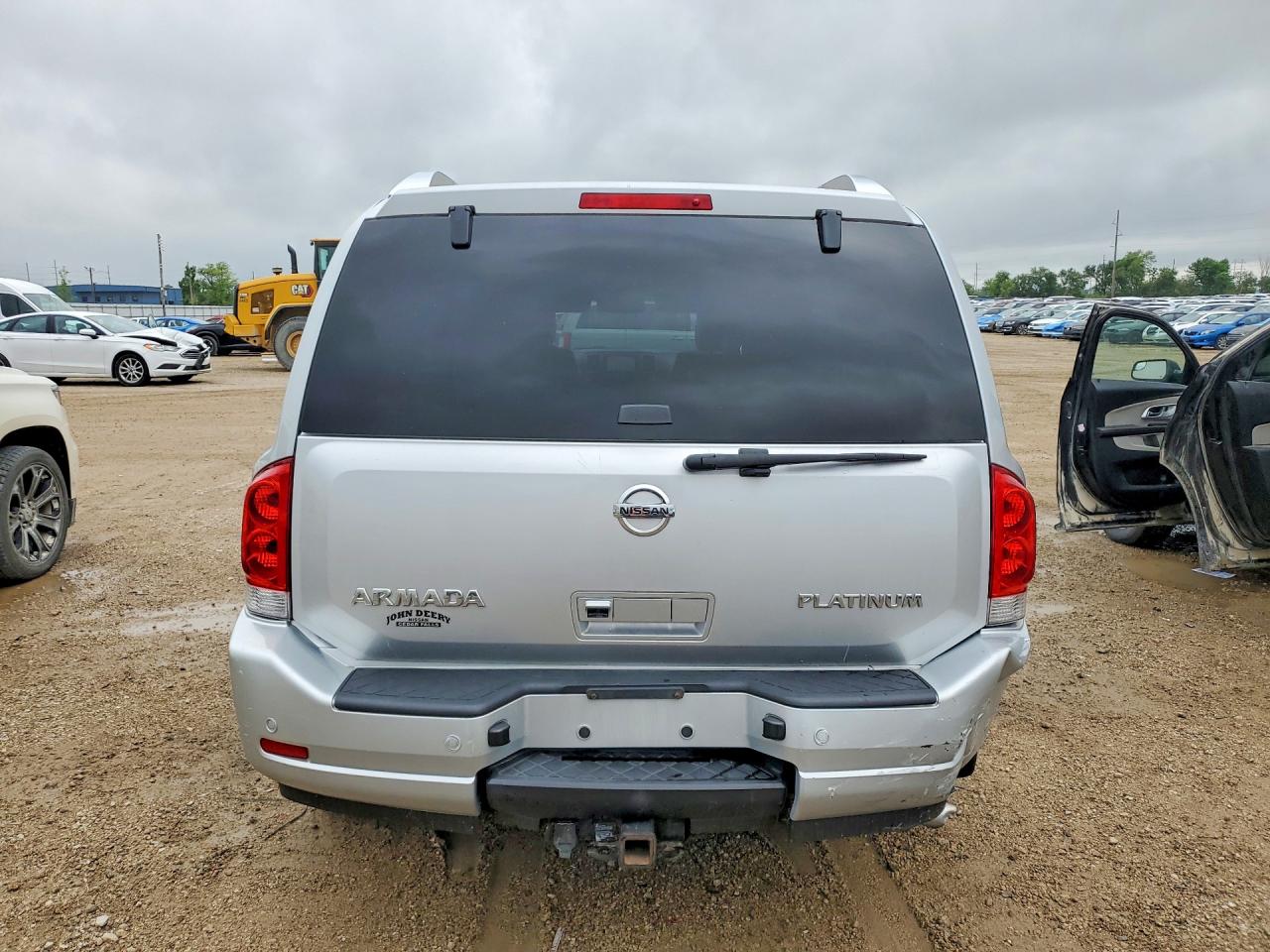 Nissan Armada Platinum