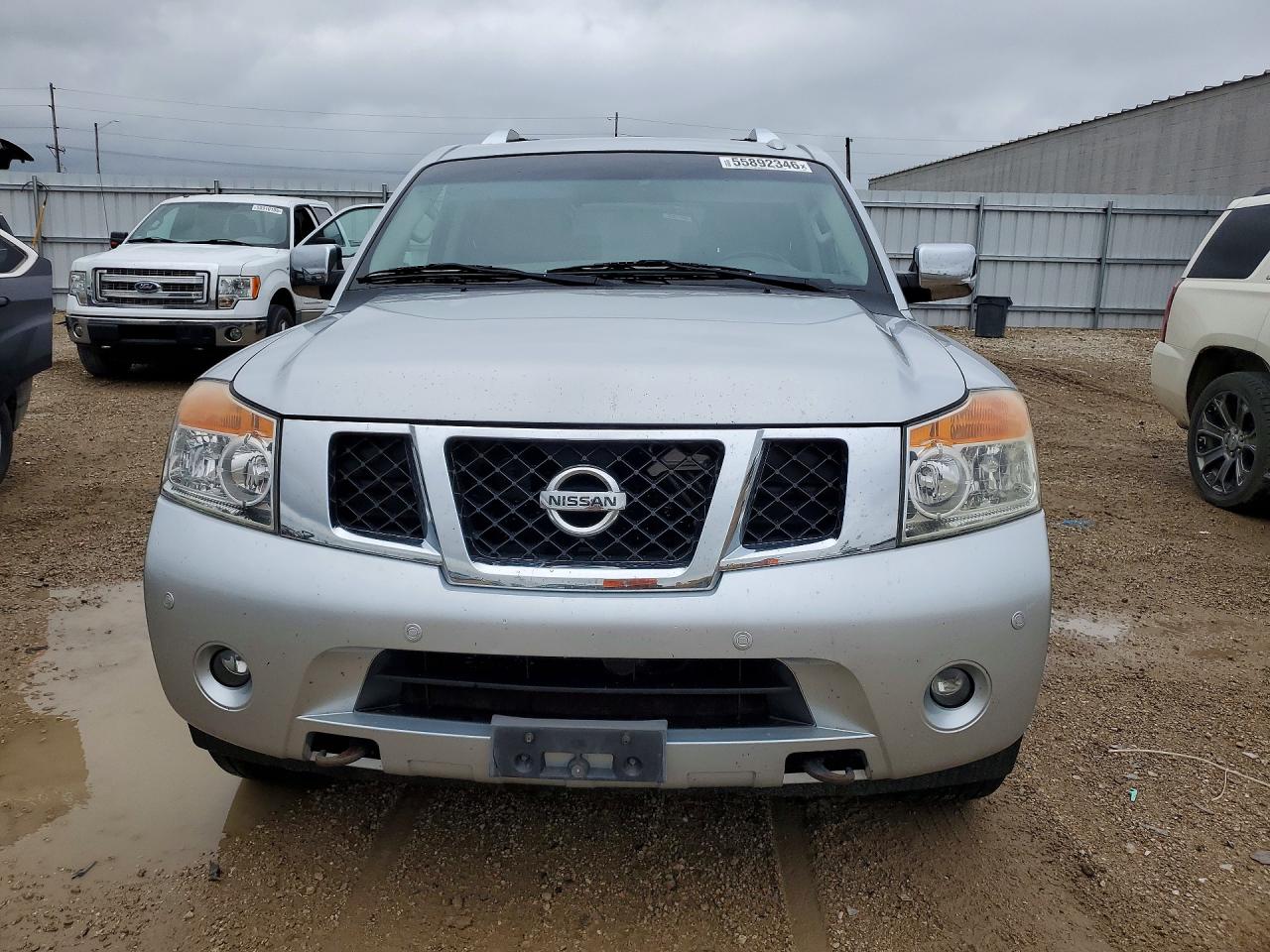 Nissan Armada Platinum