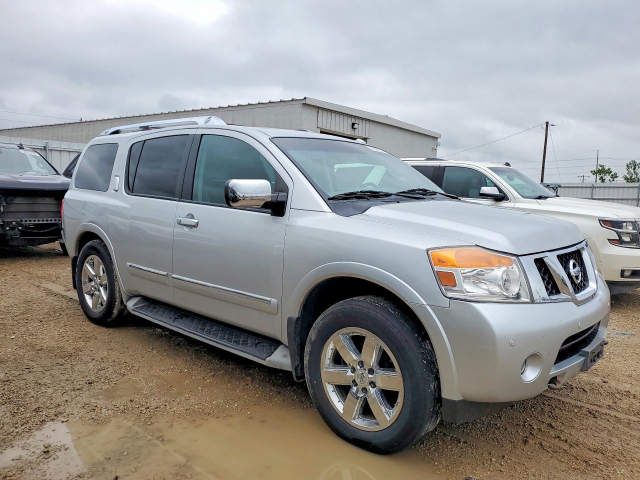 Nissan Armada Platinum