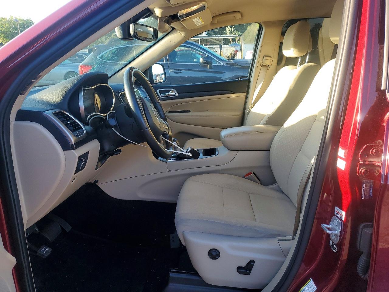 Jeep Cherokee Laredo E