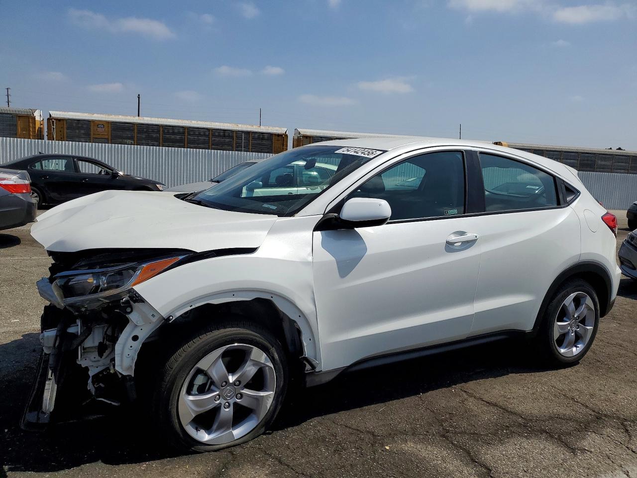 Salvage Honda HR-V Image