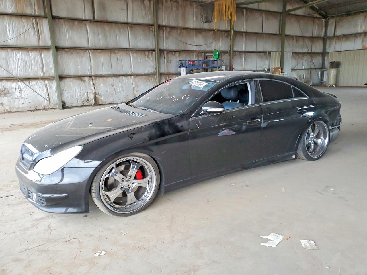 Salvage Mercedes-Benz C-Class Image