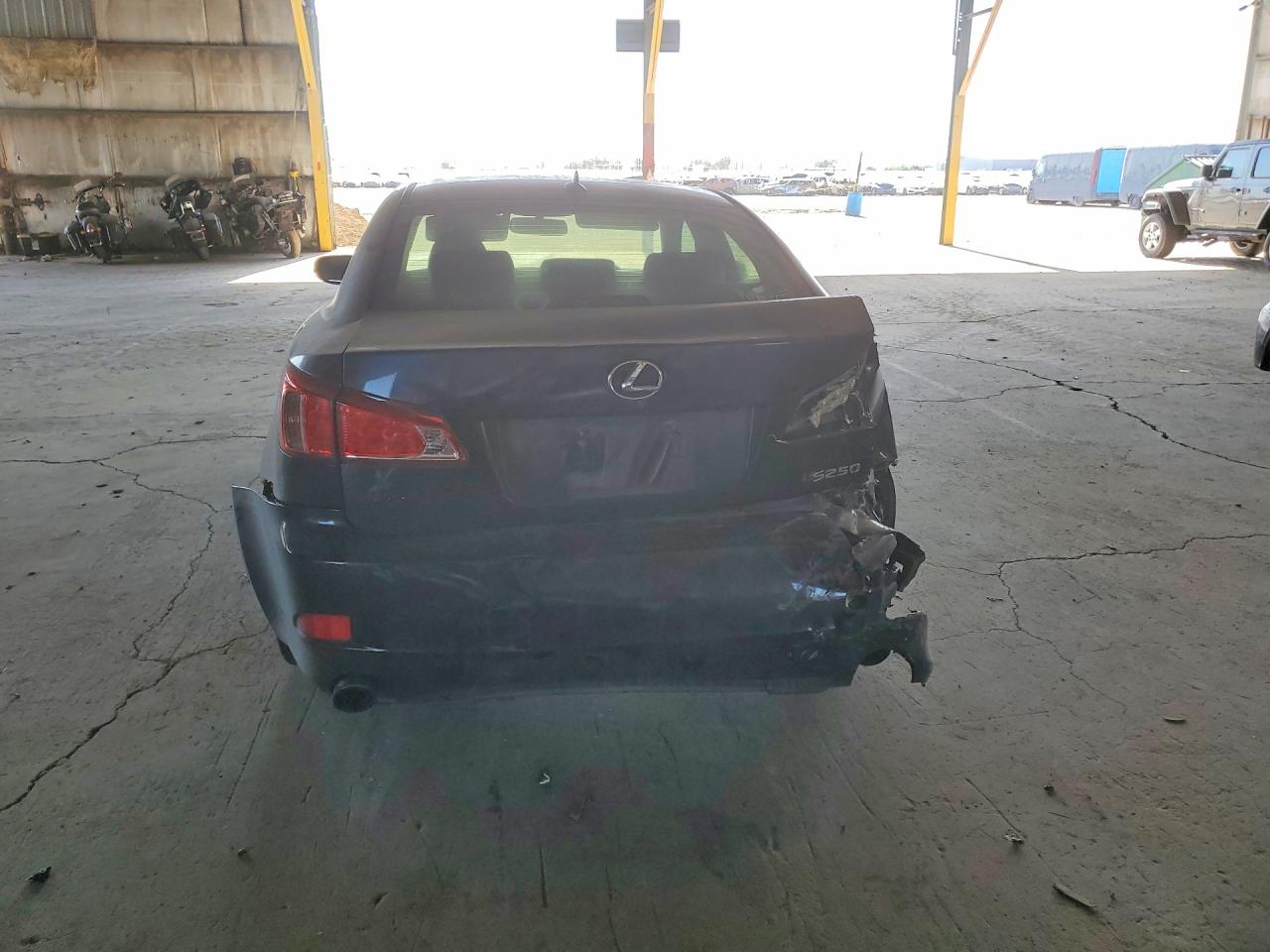 Lexus Is Base