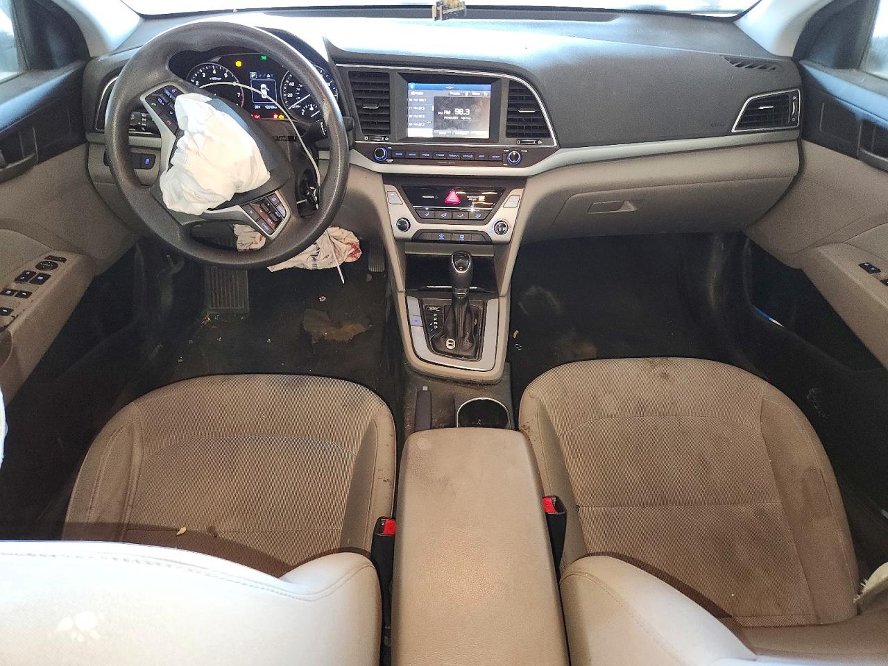 Hyundai ELANTRA Sel