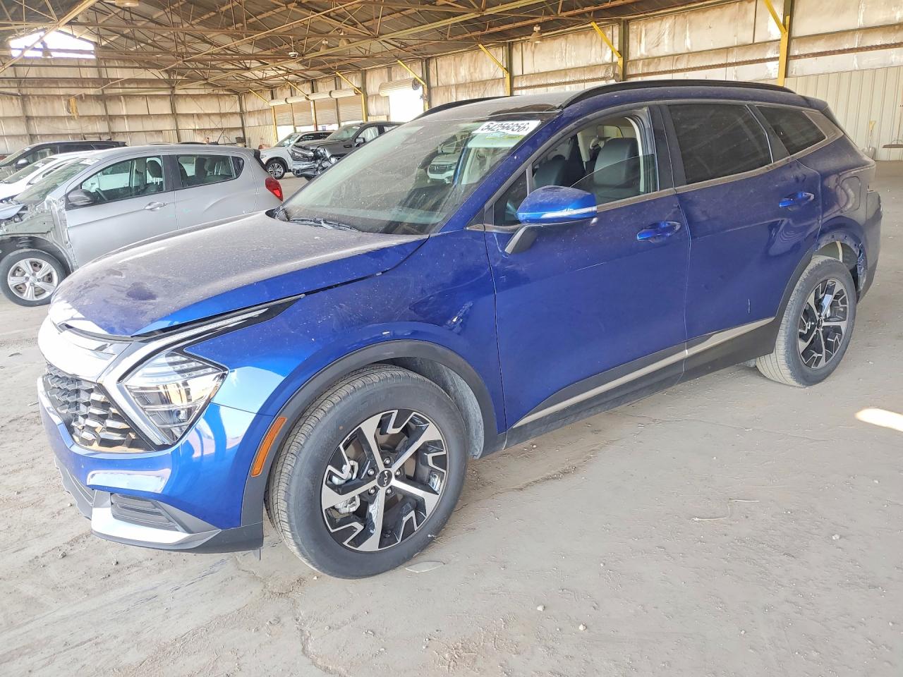 Salvage Kia Sportage Image