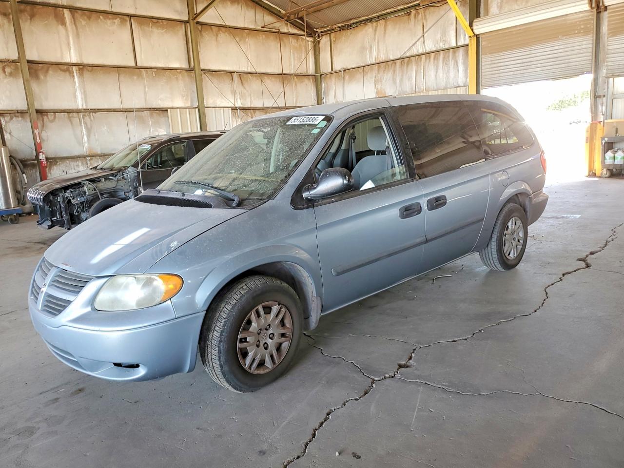 Salvage Dodge Caravan Image