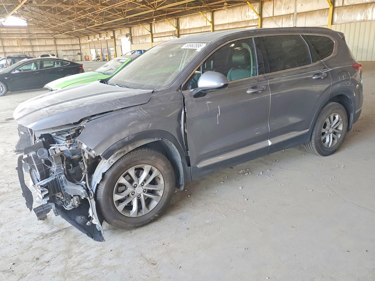Salvage Hyundai SANTA FE Image