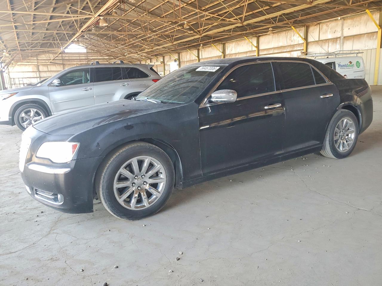 Salvage Chrysler 300 Image