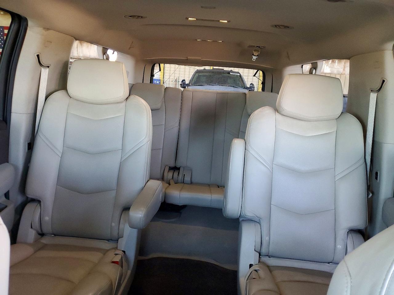 Cadillac Escalade Esv Luxury