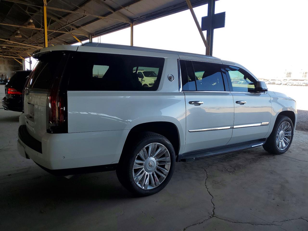Cadillac Escalade Esv Luxury