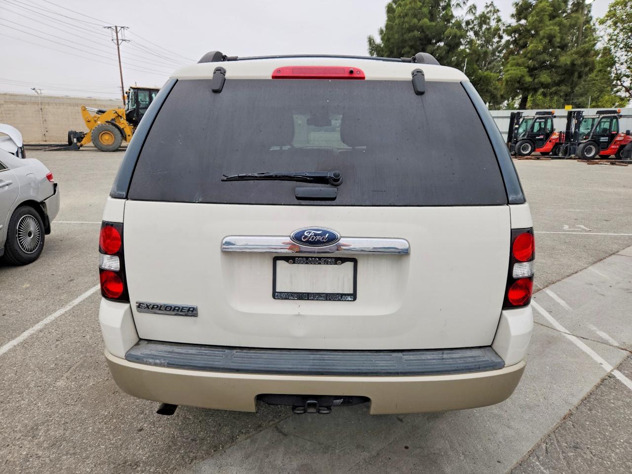 Ford Explorer Eddie Bauer