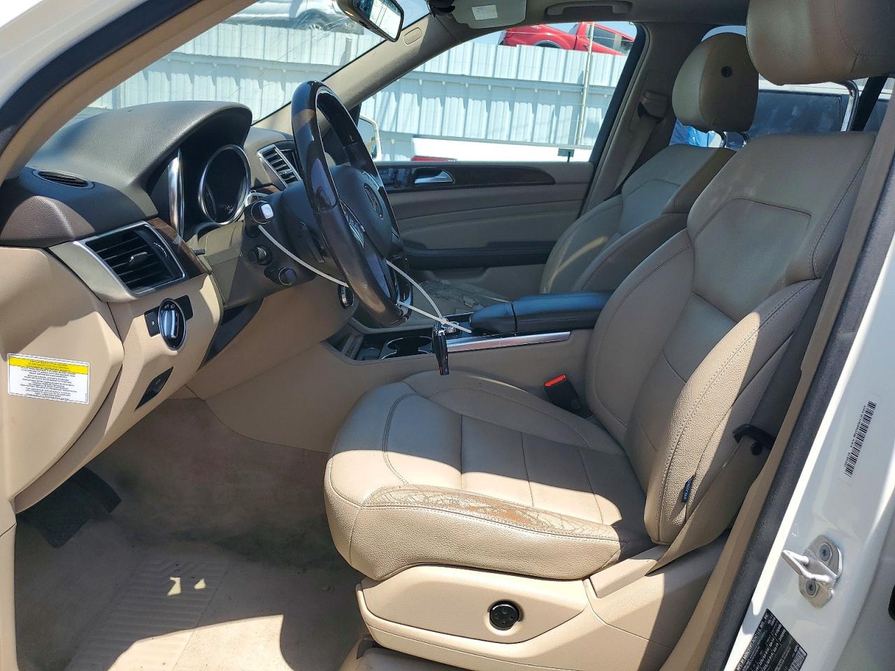 Mercedes-Benz M-Class 350 Bluetec
