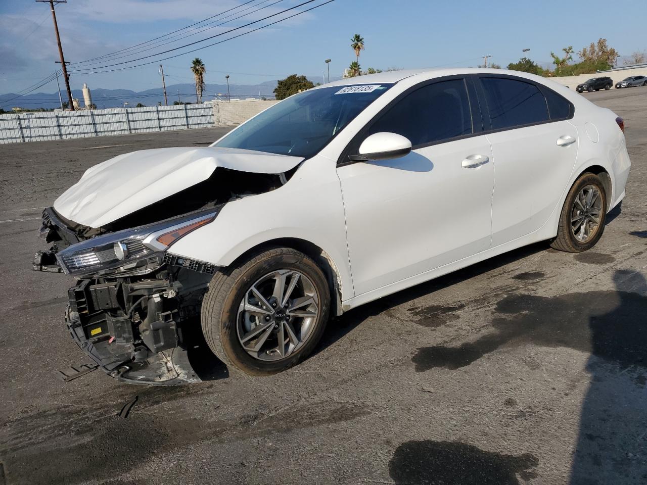 Salvage Kia Forte Image
