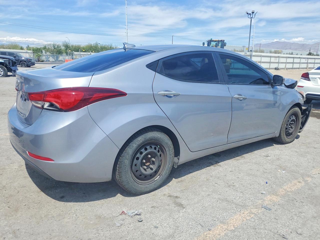 Hyundai ELANTRA Se