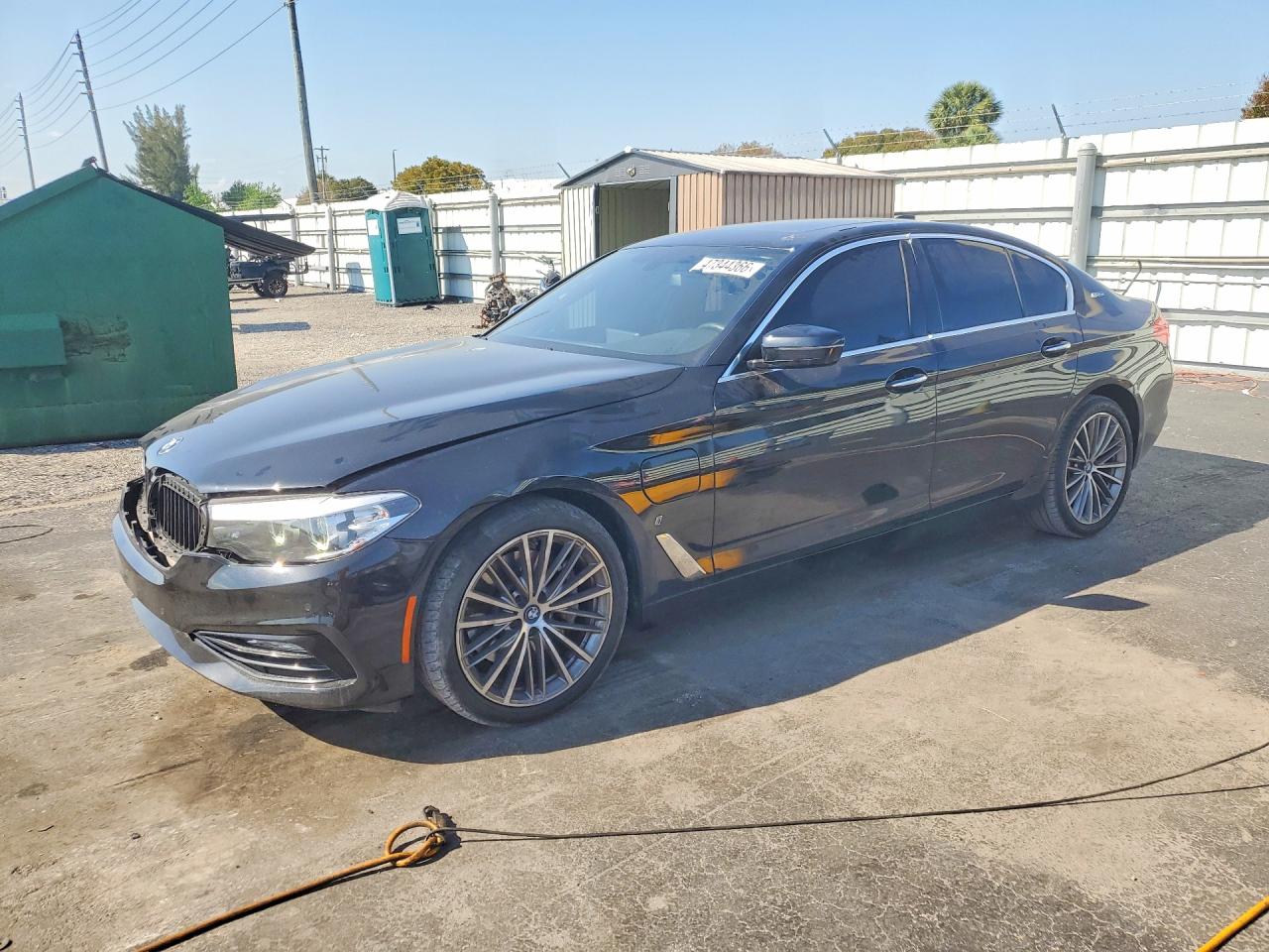 Salvage BMW 5 Series Image