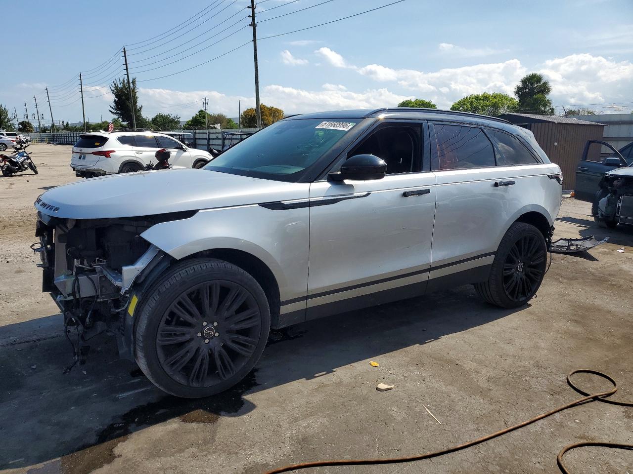 Salvage Land Rover Range Rover Image