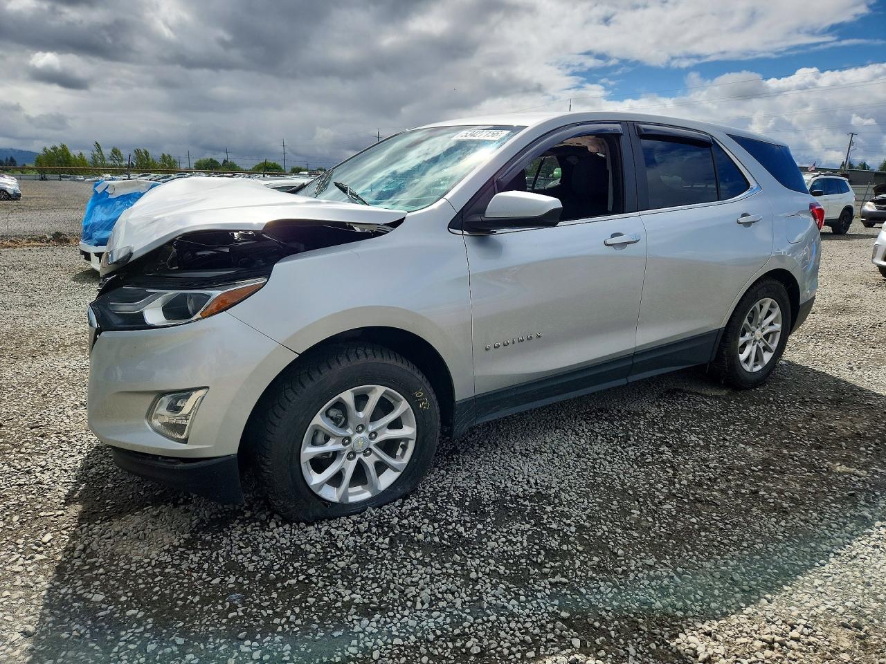 Salvage Chevrolet Equinox Image