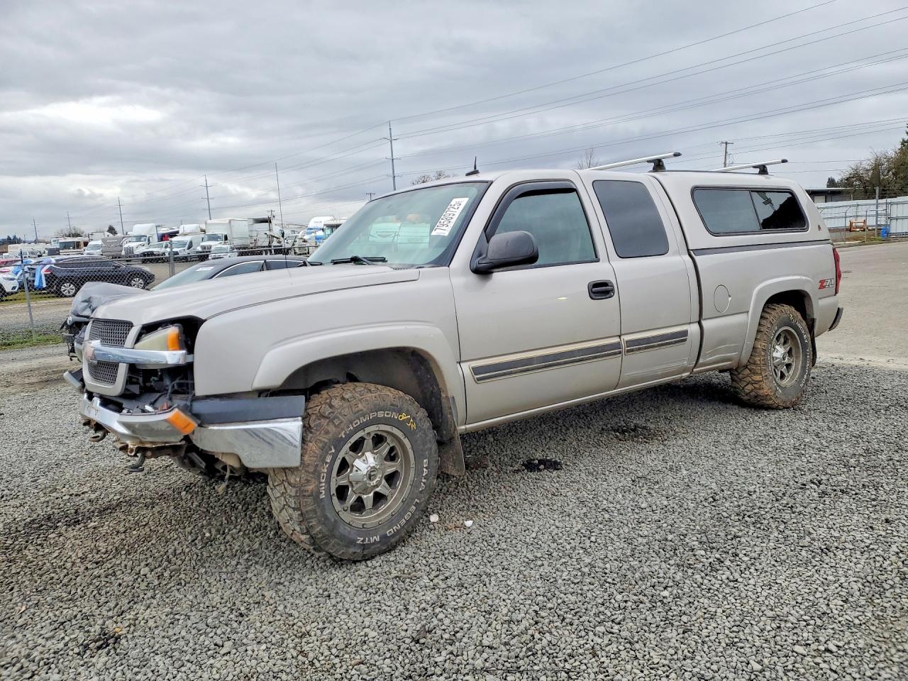 Salvage Chevrolet Silverado Image