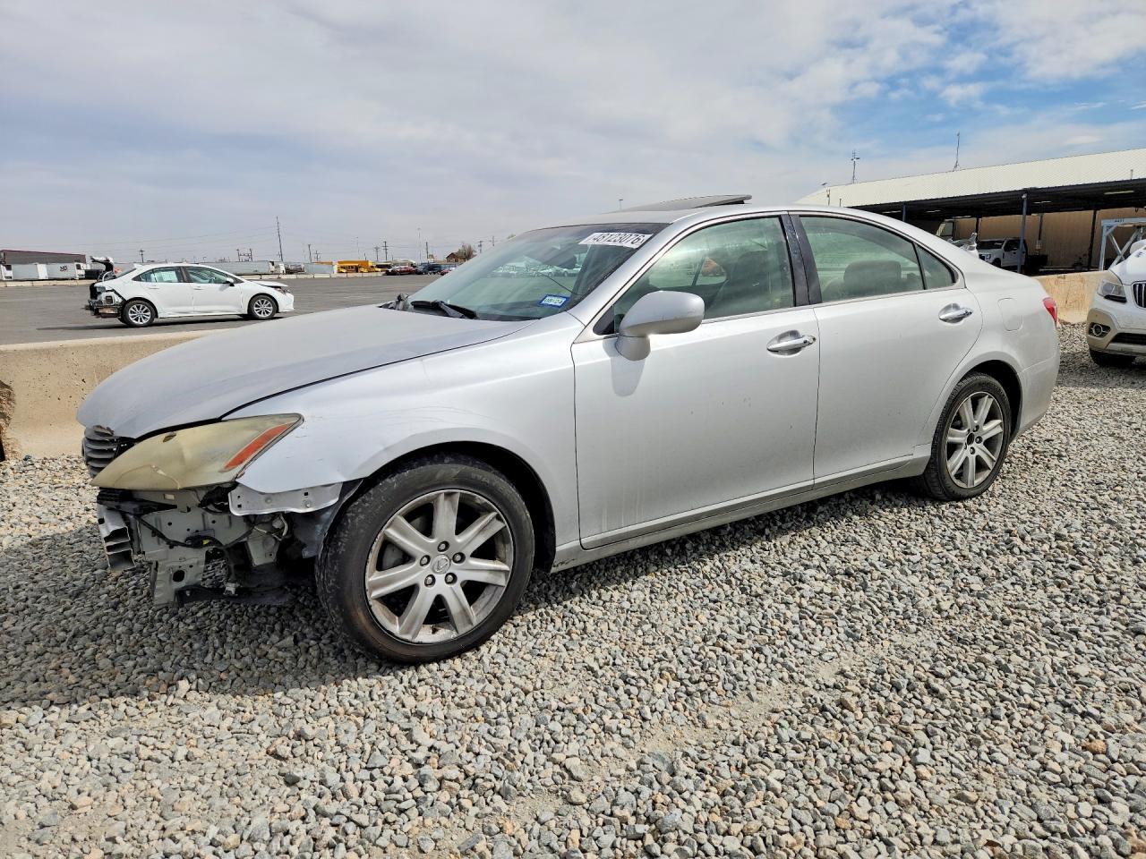 Salvage Lexus Es Image