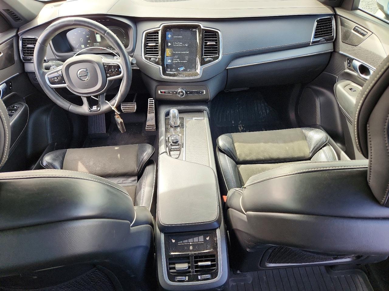 Volvo XC90 T8 R-design