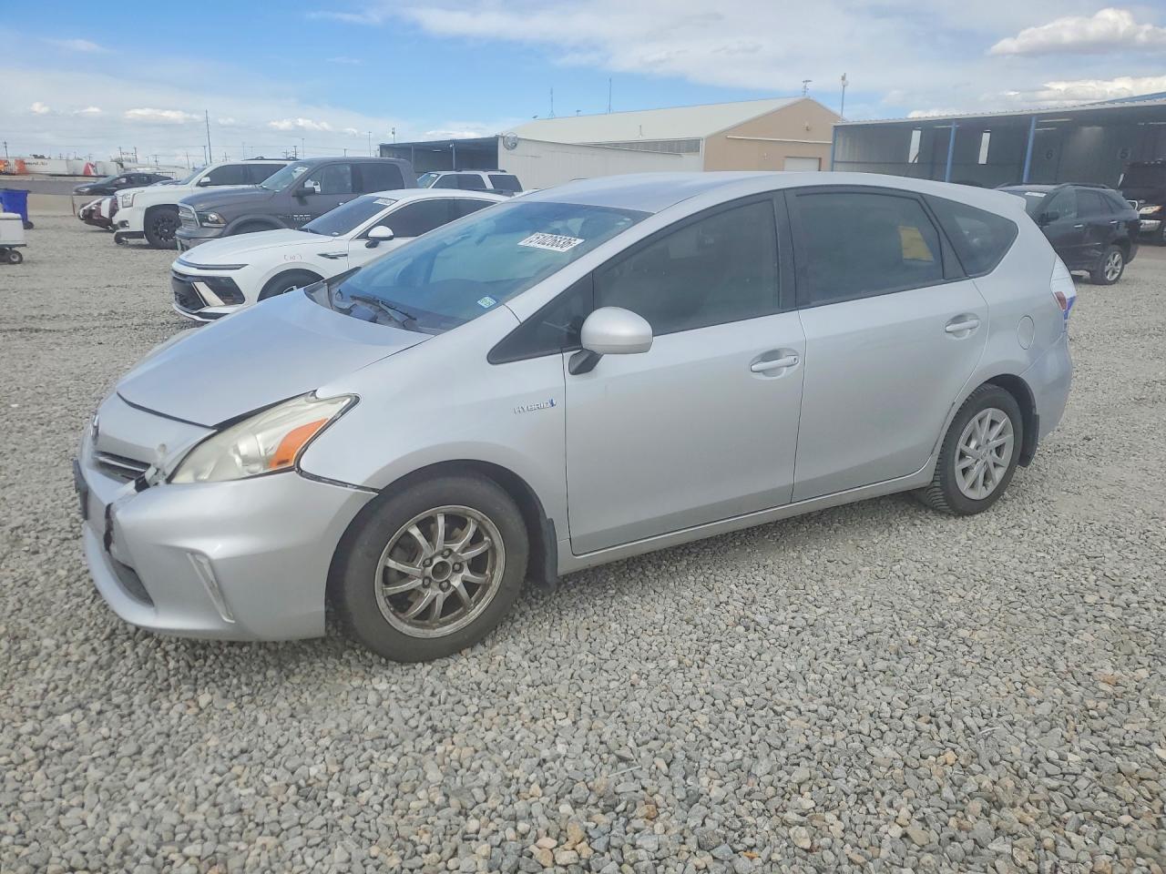 Salvage Toyota Prius Image