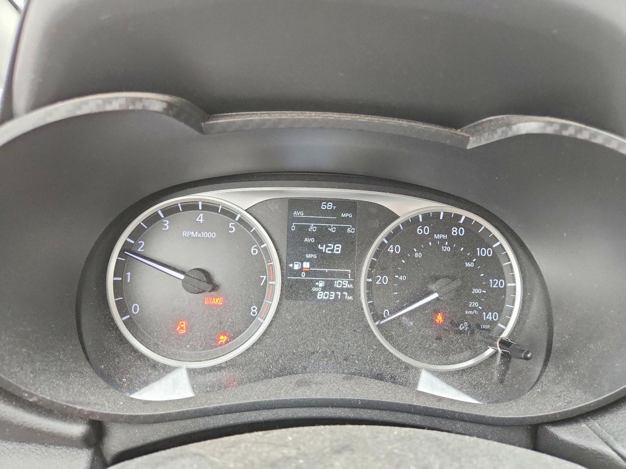 Nissan Versa S
