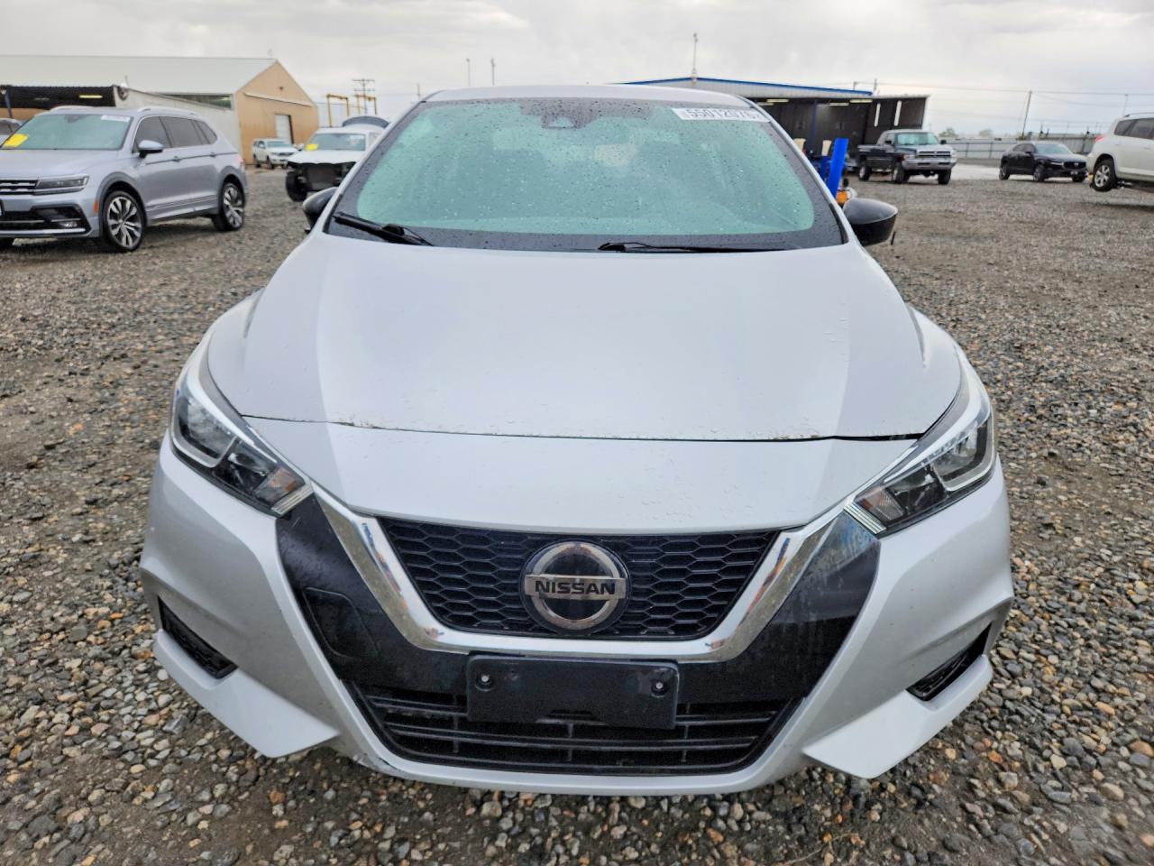 Nissan Versa S