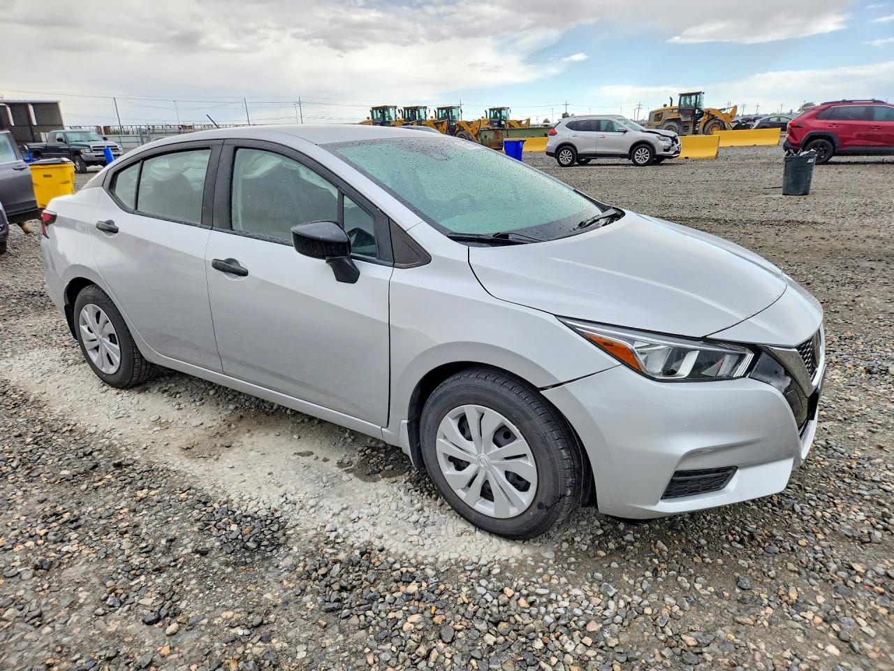 Nissan Versa S